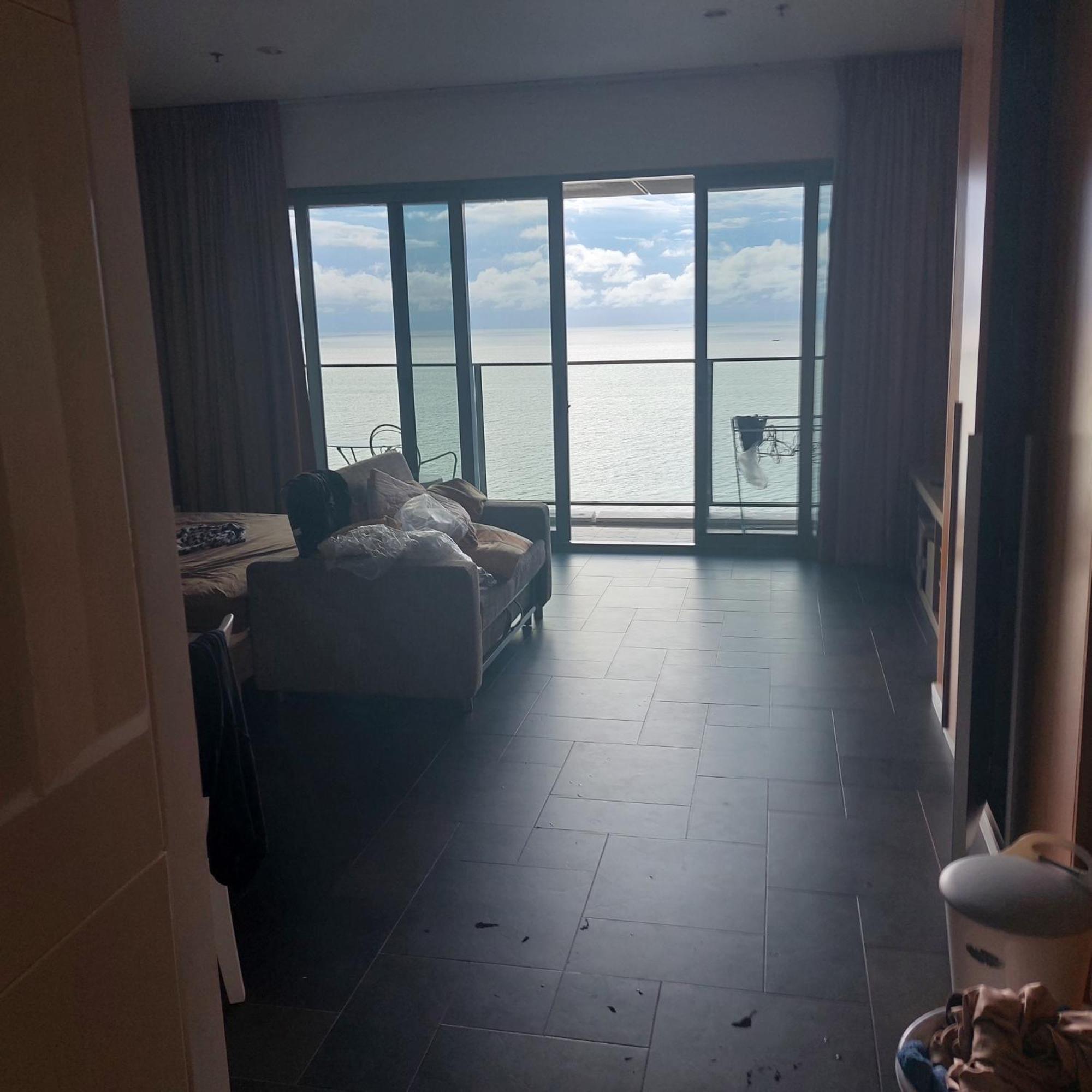 Sea View Apartment In Pattaya ภายนอก รูปภาพ