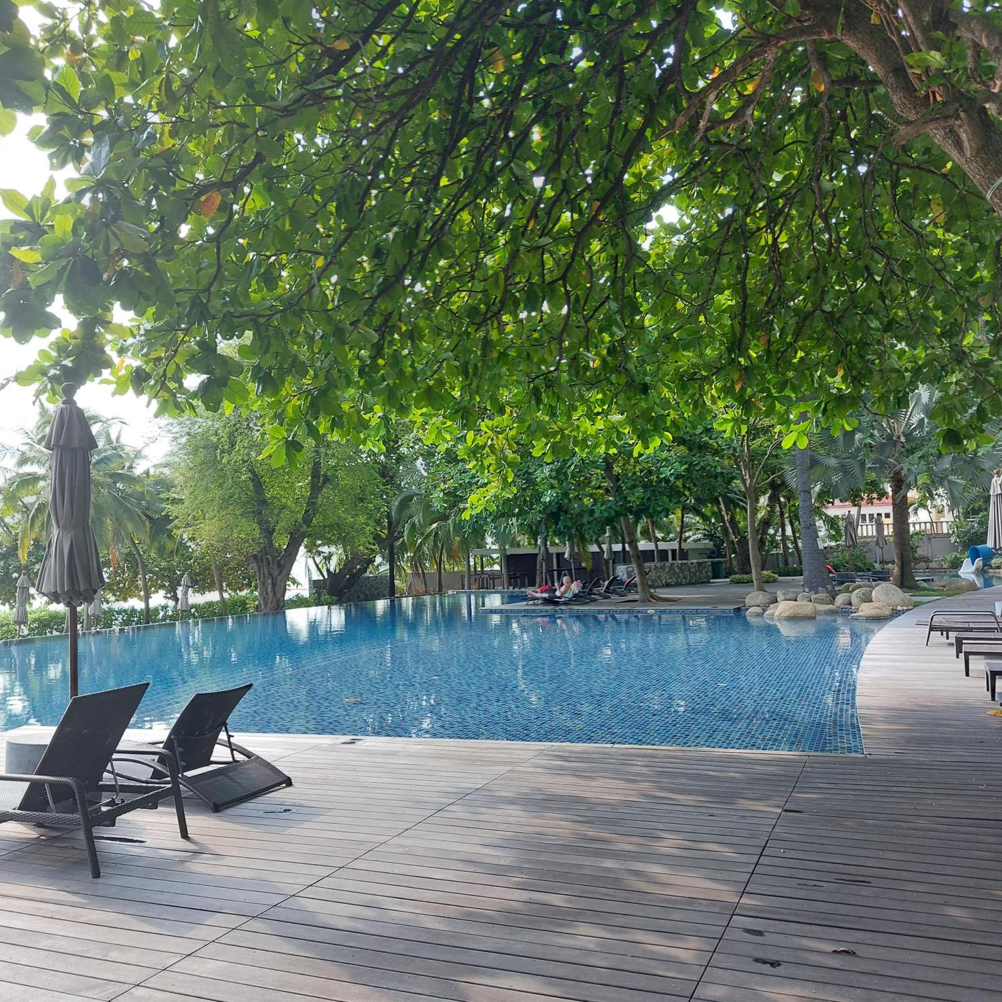 Sea View Apartment In Pattaya ภายนอก รูปภาพ