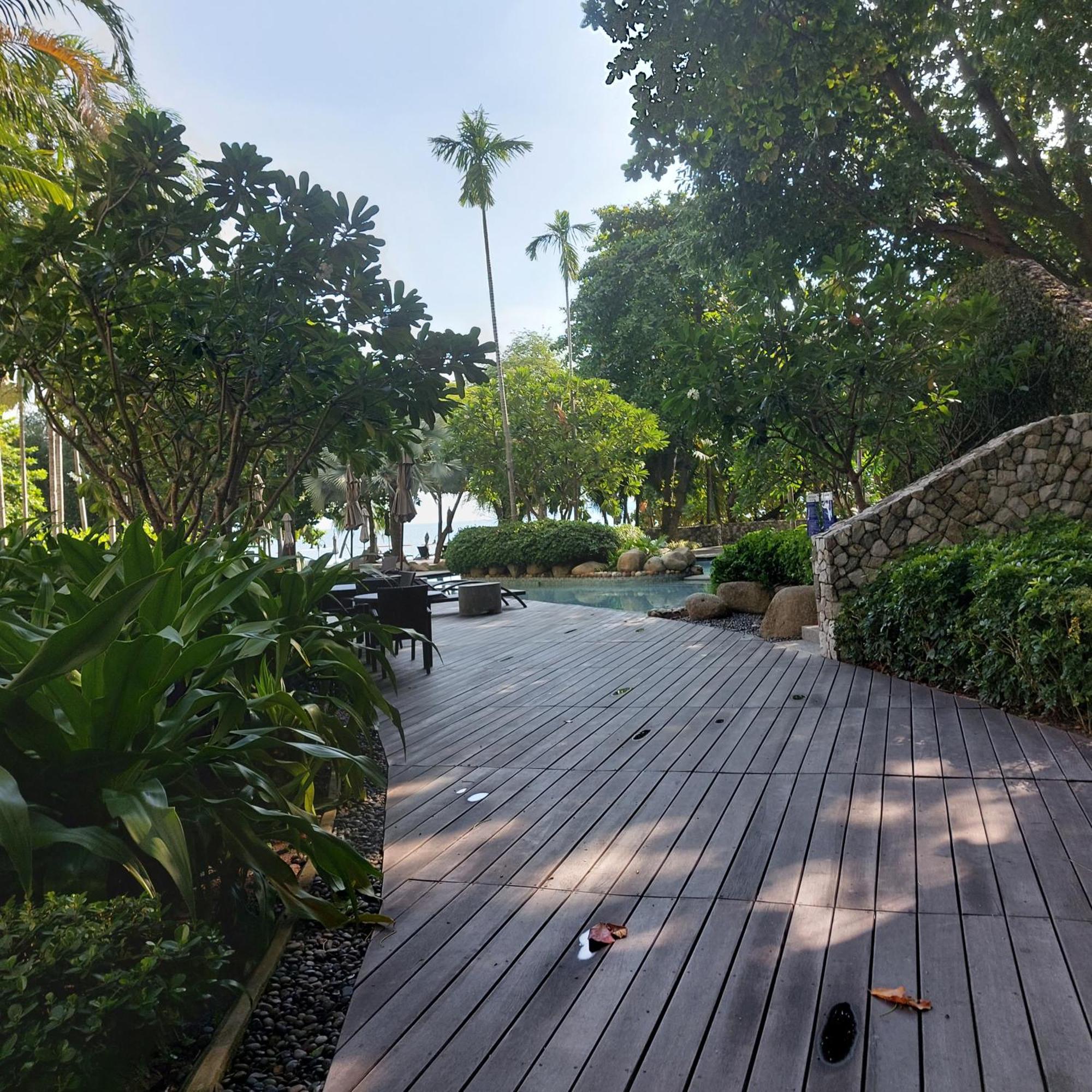 Sea View Apartment In Pattaya ภายนอก รูปภาพ
