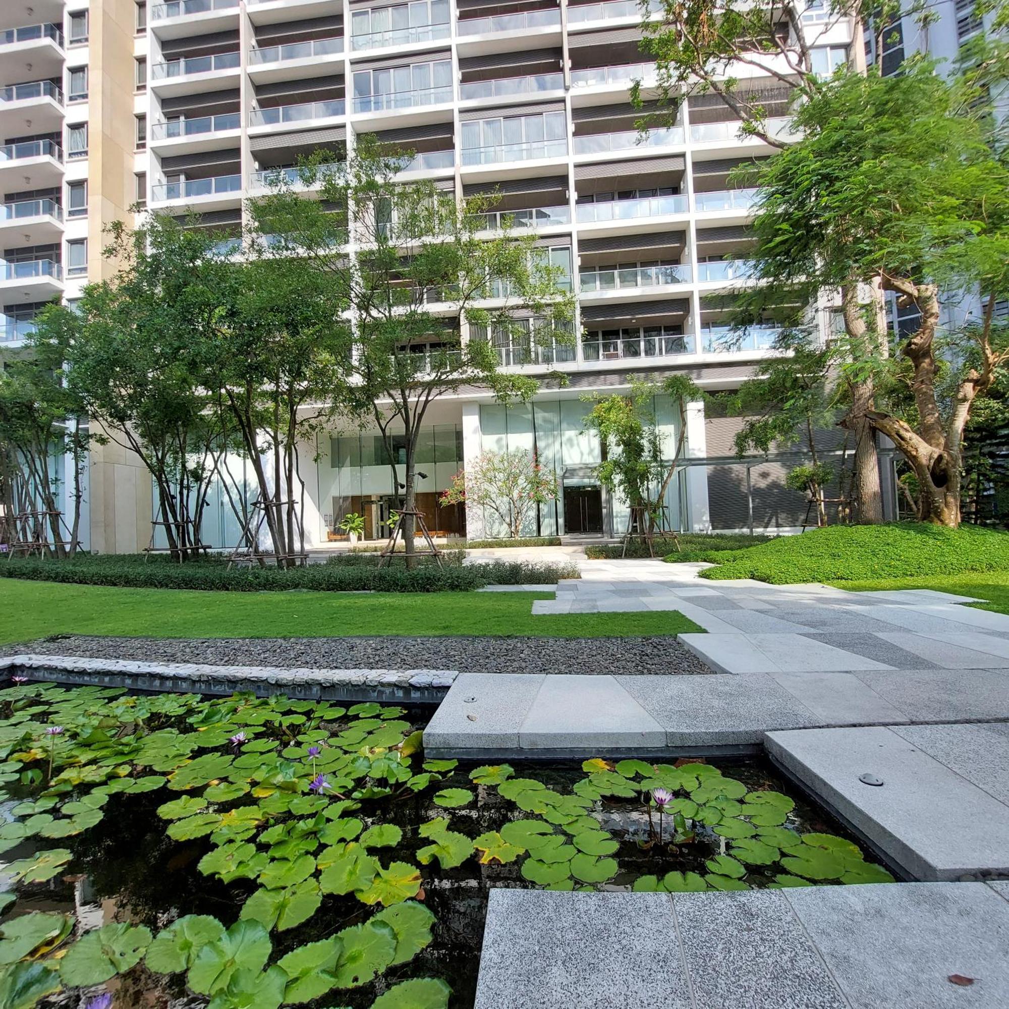 Sea View Apartment In Pattaya ภายนอก รูปภาพ