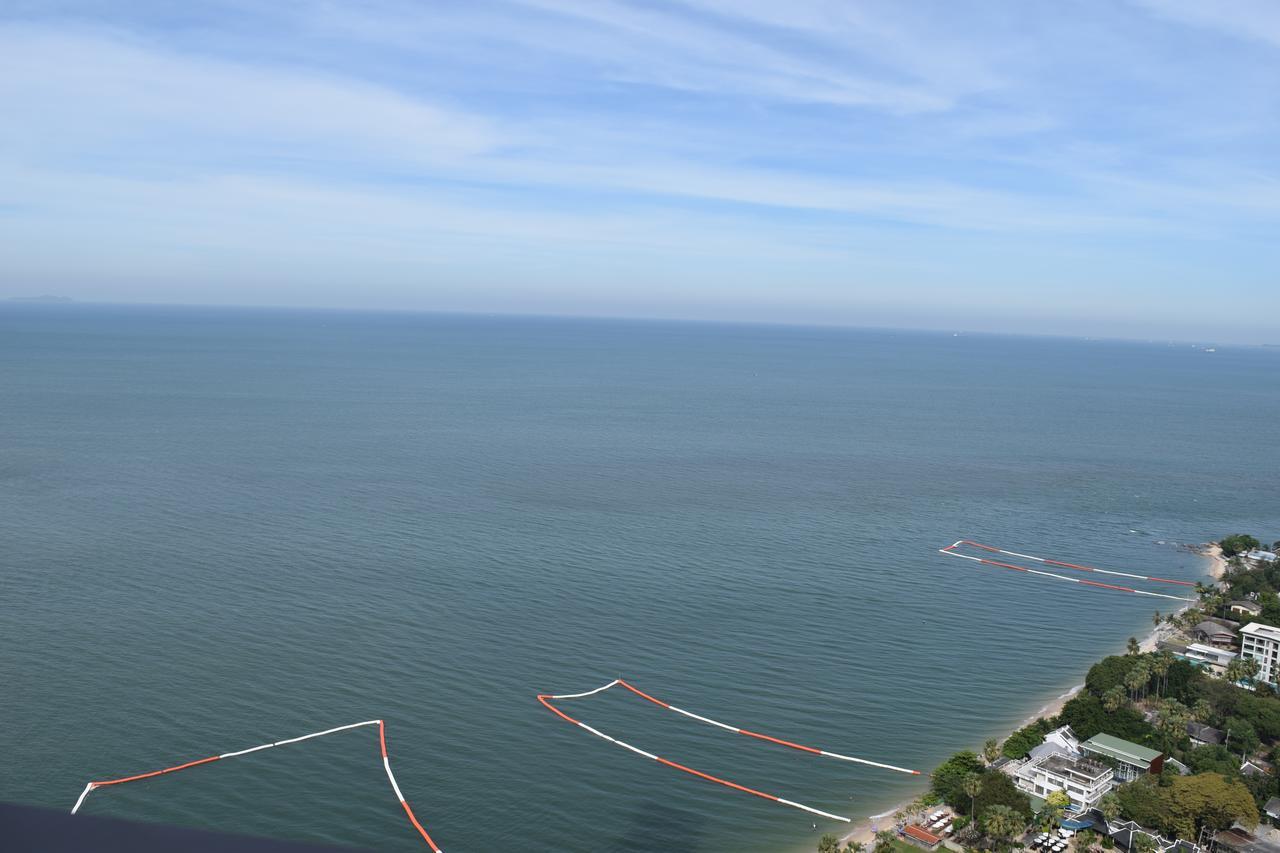 Sea View Apartment In Pattaya ภายนอก รูปภาพ