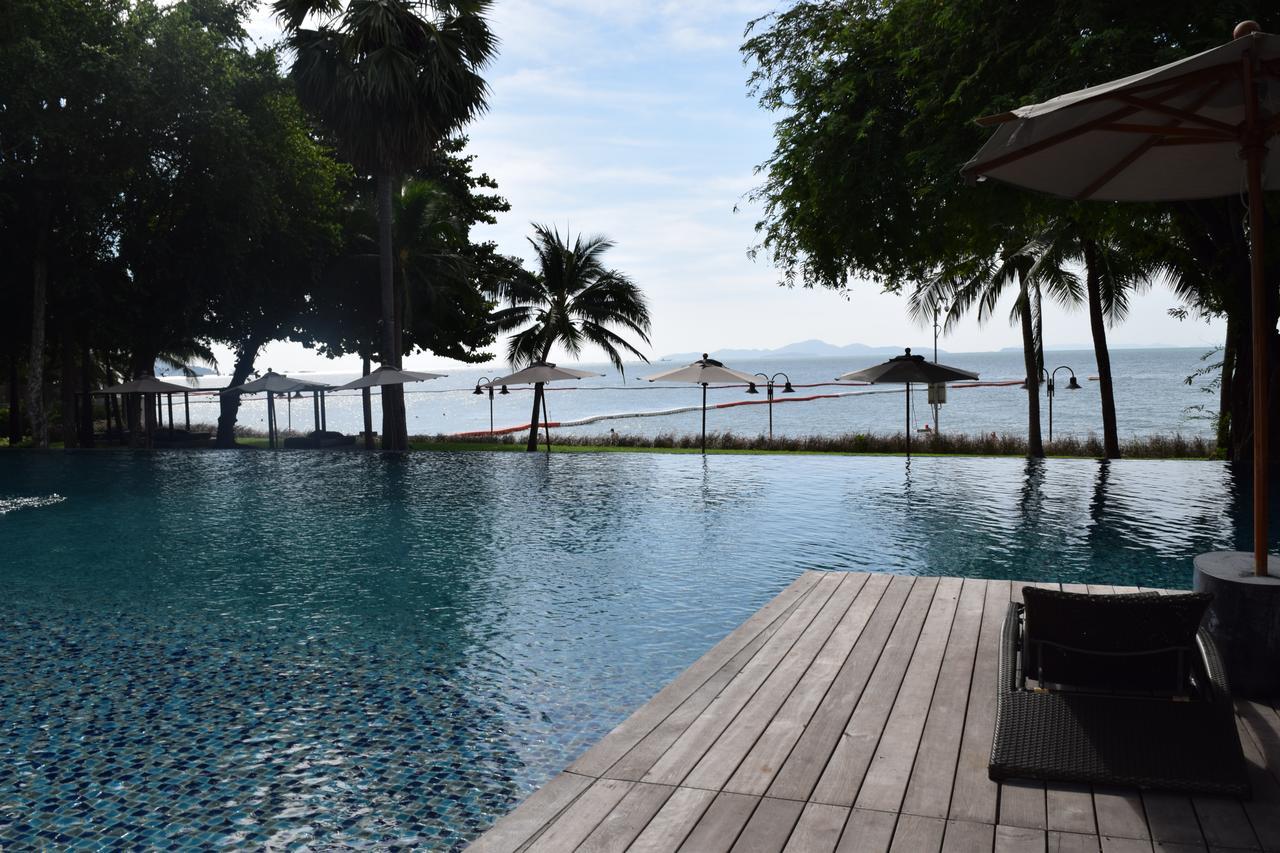 Sea View Apartment In Pattaya ภายนอก รูปภาพ