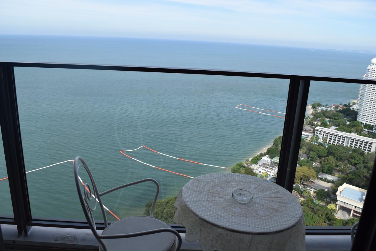 Sea View Apartment In Pattaya ภายนอก รูปภาพ