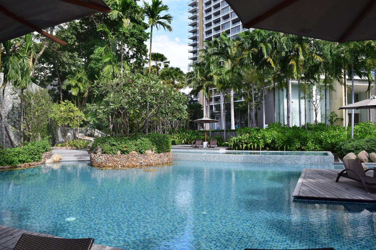 Sea View Apartment In Pattaya ภายนอก รูปภาพ